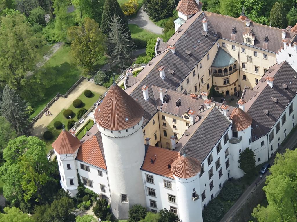 Pension Konopiste Benesov  Zewnętrze zdjęcie